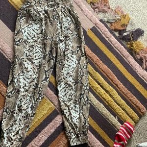 Snake skin satin like jogger